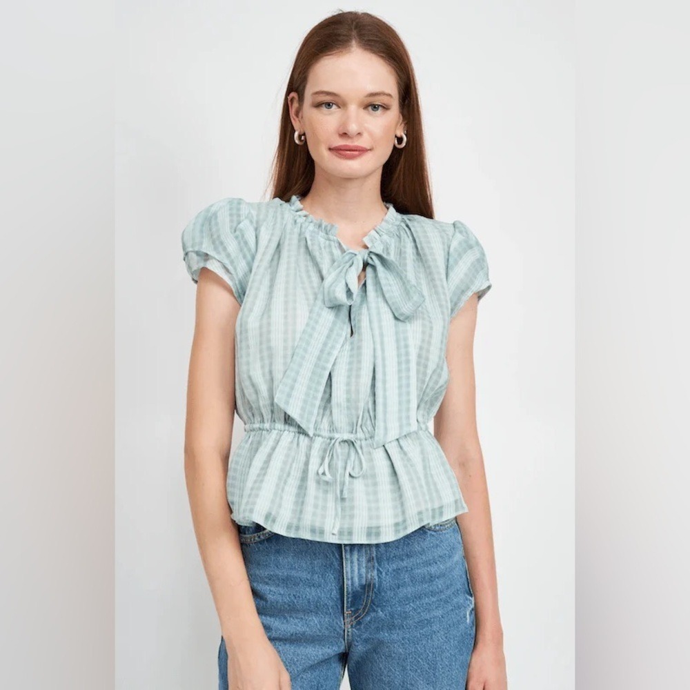 NWT En‎ Saison Charlee Blouse Size Large Light Blue Short Sleeve